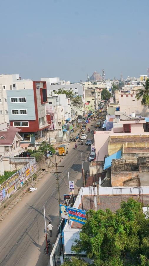 Hotel Cts Inn Tiruchirappalli Dış mekan fotoğraf